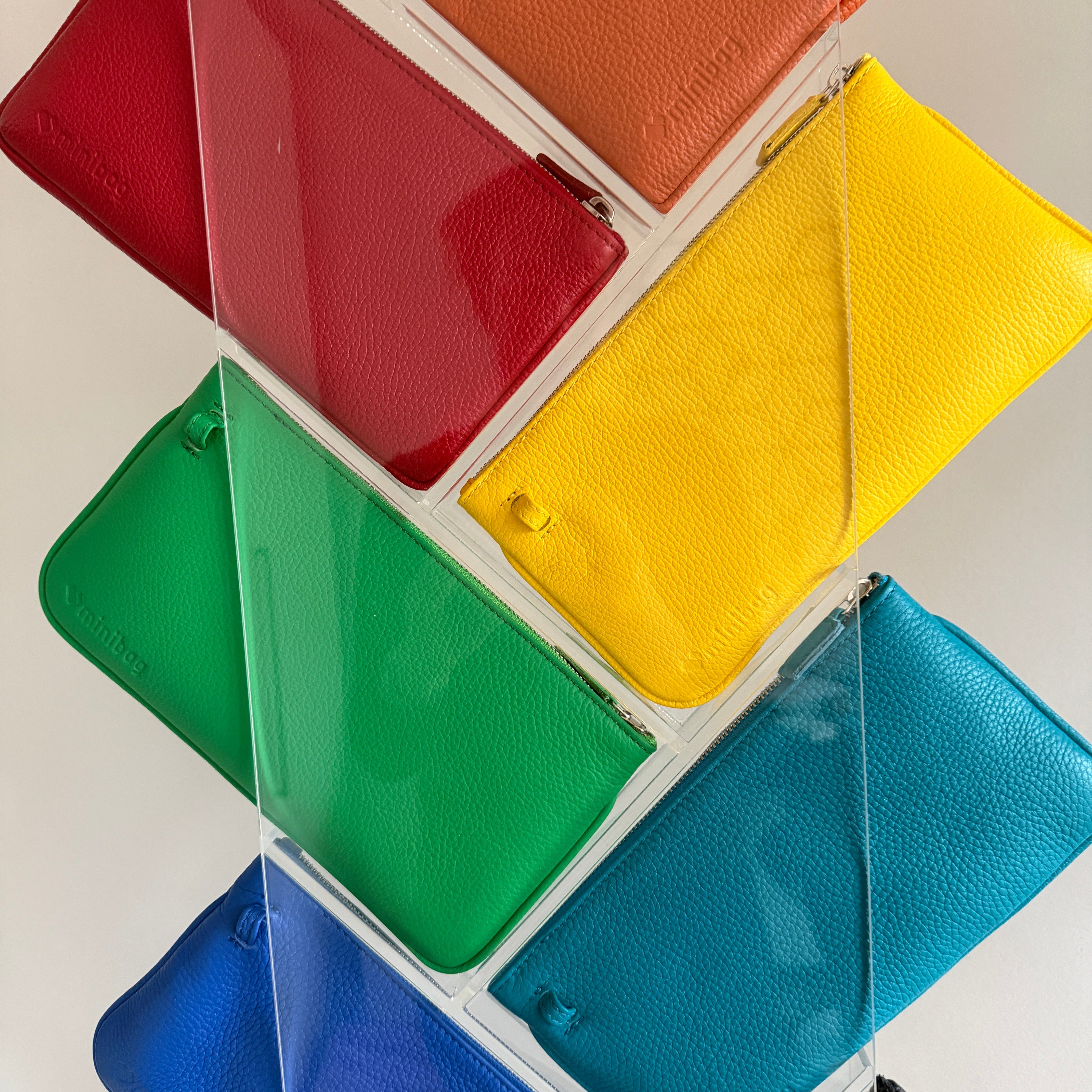 kleine grüne Tasche aus Leder, grüne Ledertasche, Zitrus Tasche, bunte Taschen, bunte Ledertaschen, Handytasche bunt, Handytasche farbig,