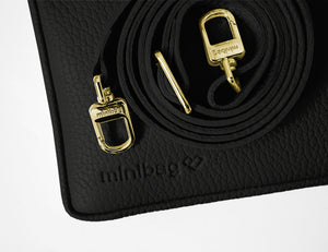minibag black Edition GOLD, schwarze Ledertasche, goldene Riemen, Prägung minibag Logo, minibag 